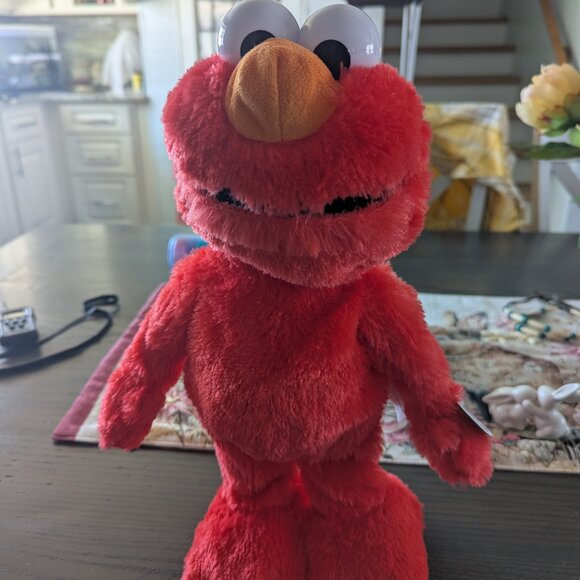 Sesame Street Elmo Slide Singing and Dancing 14-inch Plush, see video - Picture 1 of 6